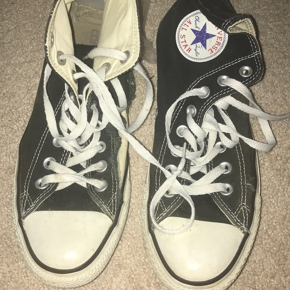 Black high top converse